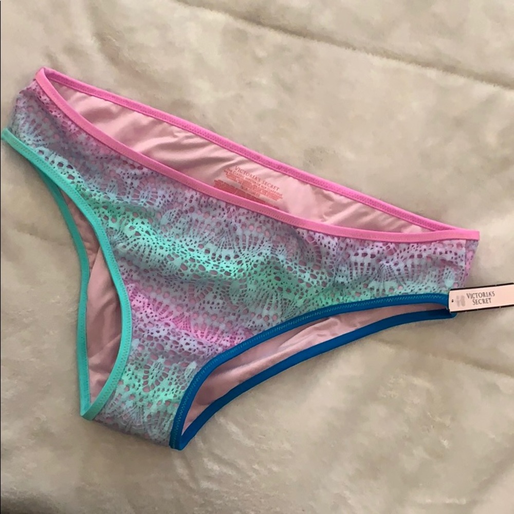 VS Classic hipster bikini bottom crochet